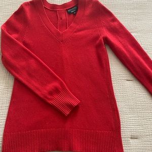 Banana Republic. Red V neck sweater, size M
